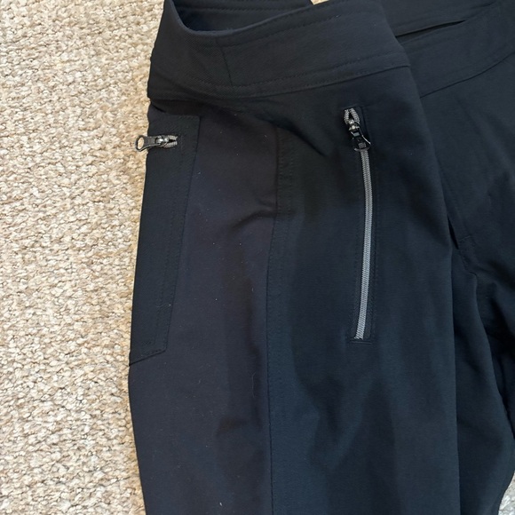 Lululemon Black Better Together Pant - size 6 - Picture 3 of 8